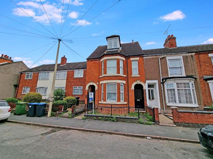 1 Bedroom Apartment To Rent In Campbell Street, CV21