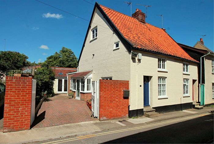 2 Bedroom Cottage To Rent In Rectory Street, Halesworth, IP19