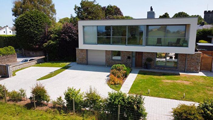 4 Bedroom Detached House For Sale In Meyrick House East, St. Nicholas, The Vale Of Glamorgan, CF5