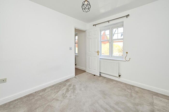 5 Bedroom Detached House To Rent In Tavistock Avenue, Lidbury Square, Mill Hill East, London, NW7