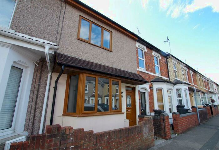 2 Bedroom Terraced House To Rent In Pembroke Street, Old Town, Swindon, SN1