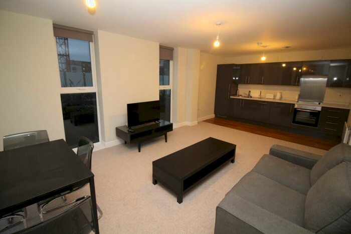 2 Bedroom Apartment To Rent In Bridgewater Gate, Woden Street, Salford, Lancashire, M5