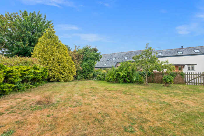 5 Bedroom Barn Conversion For Sale In Yealmpton, South Hams, PL8