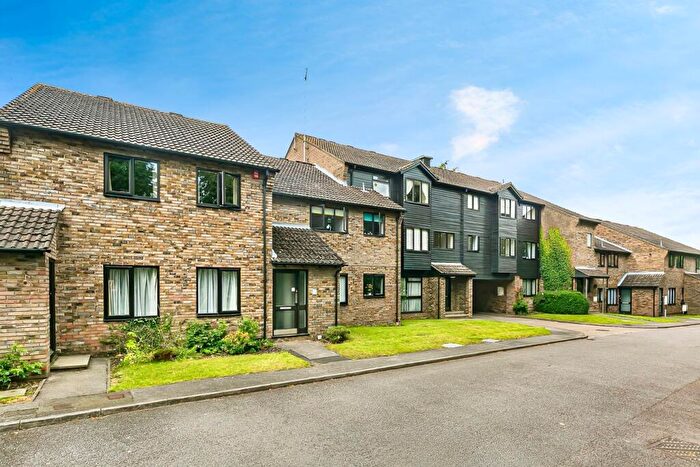 1 Bedroom Apartment To Rent In Old Hertford Road, Hatfield, AL9