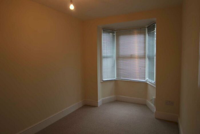 2 Bedroom Terraced House To Rent In / Bedroom House- Cannon Street, Reading, RG1