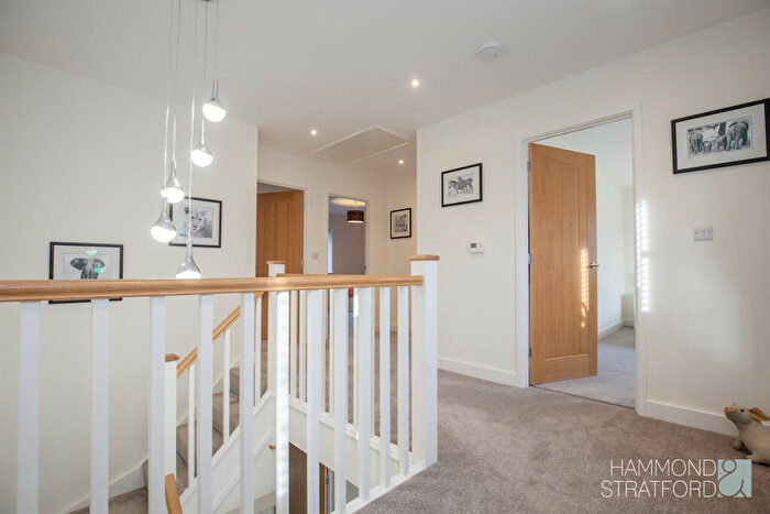 4 Bedroom Detached House For Sale In Garnier Meadow, Attleborough, NR17