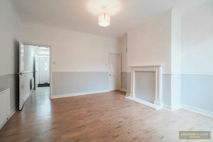 3 Bedroom Terraced House To Rent In Lynwood Avenue, Darwen BB3