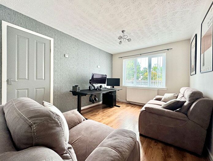 1 Bedroom End Of Terrace House For Sale In Blenheim Place, Stenhousemuir, Larbert, FK5
