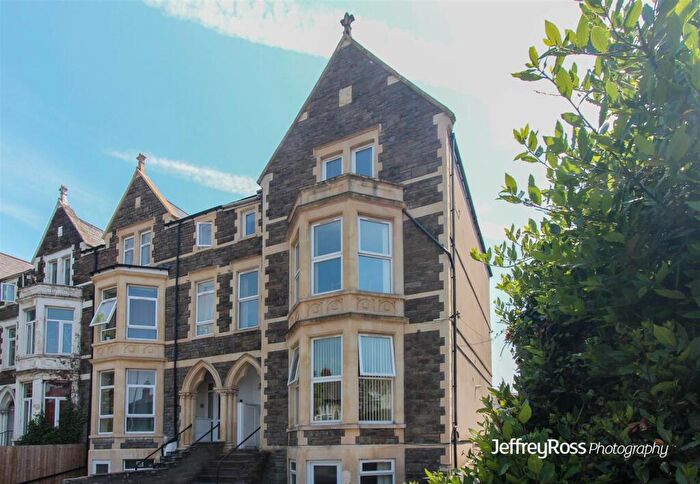 Studio To Rent In Newport Road, Roath, Cardiff, CF24