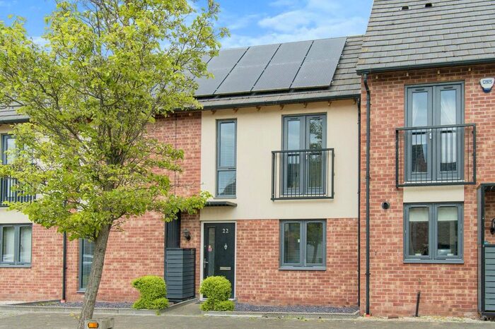 3 Bedroom Detached House To Rent In Goldcrest Road, Allerton Bywater, Castleford, West Yorkshire, WF10