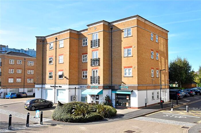 2 Bedroom Apartment For Sale In Corbidge Court, Glaisher Street, Deptford, London, SE8