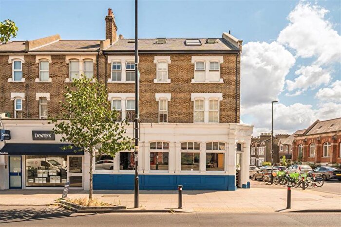 2 Bedroom Flat To Rent In Brockley Road, Brockley, SE4