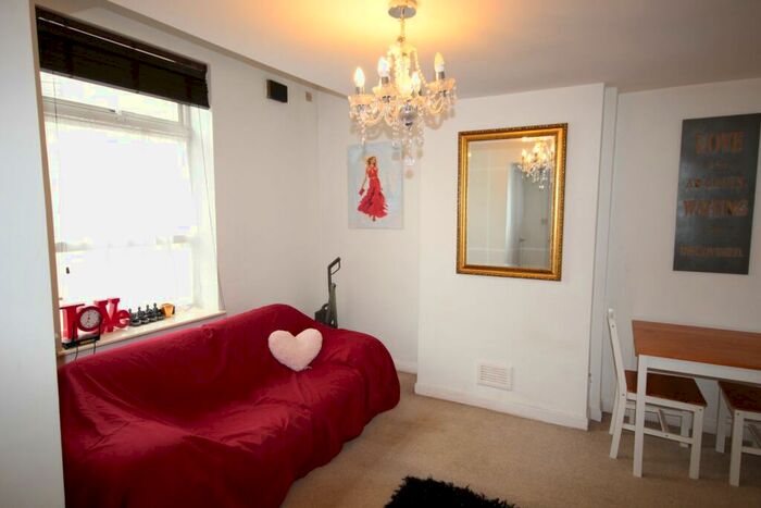 2 Bedroom Apartment To Rent In Hawley Street, Sheffield, S1