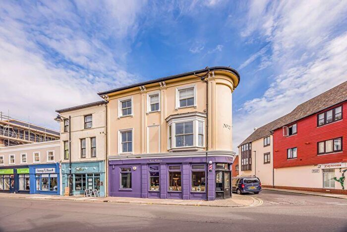 2 Bedroom Flat For Sale In Marmion Road, Southsea, PO5