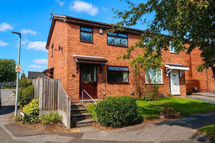 3 Bedroom Semi-Detached House For Sale In Thomas Close, Blacon, Chester, CH1