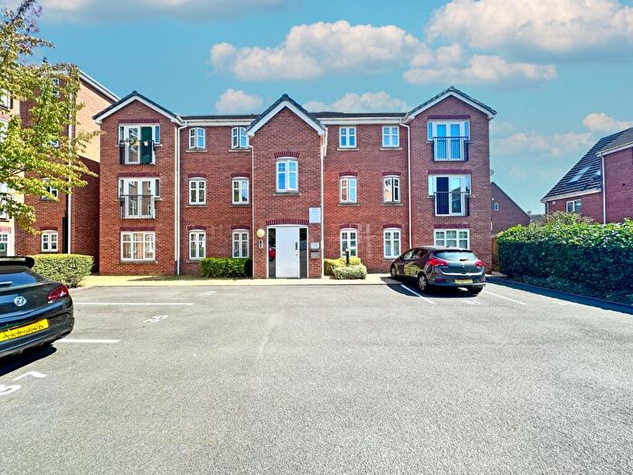 2 Bedroom Apartment For Sale In Thunderbolt Way, Tipton, DY4