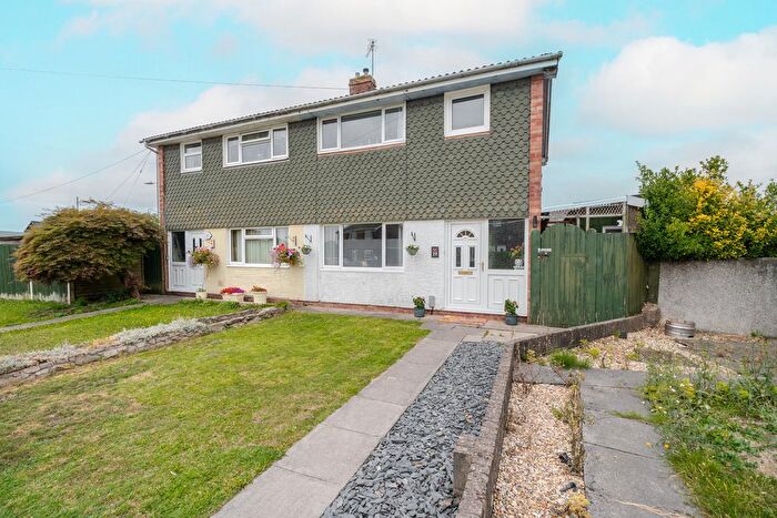 3 Bedroom Semi-Detached House For Sale In Tylers Way, Chepstow, NP16
