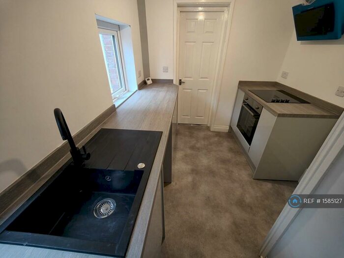 1 Bedroom Flat To Rent In Dacre Street, South Shields, NE33