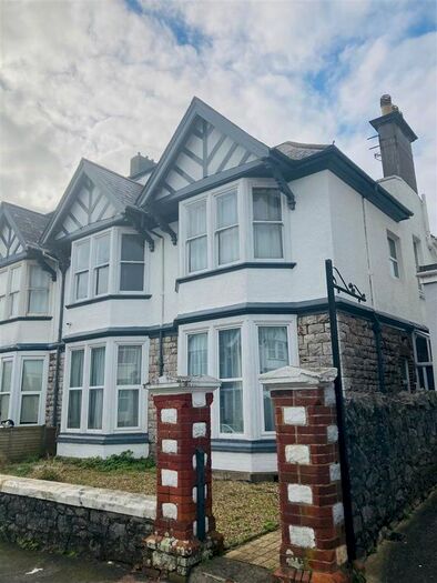 Studio To Rent In Morgan Avenue, Torquay, TQ2