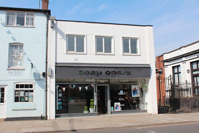 2 Bedroom Flat To Rent In Teme Street, Tenbury Wells, WR15