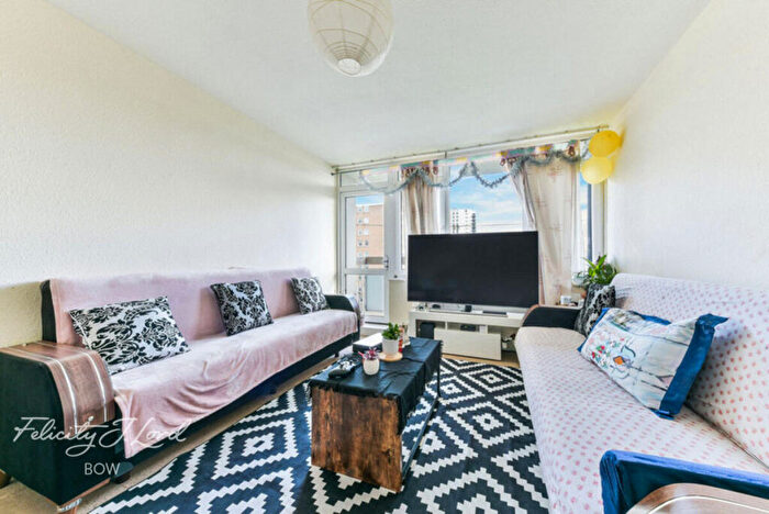 1 Bedroom Flat For Sale In Giraud Street, London, E14