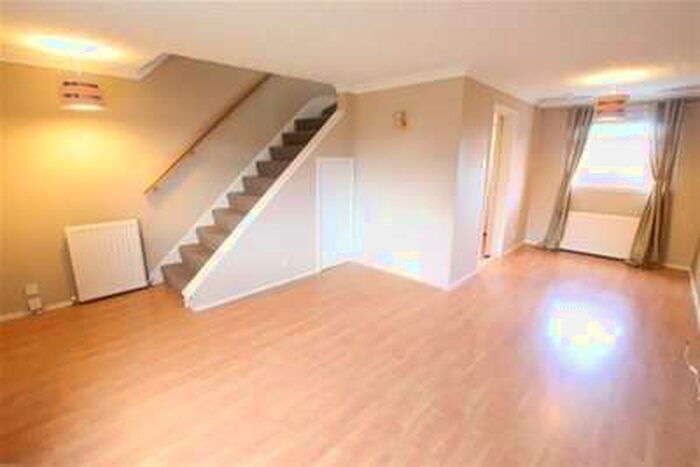 3 Bedroom House To Rent In Solway Road, Bishopbriggs, G64