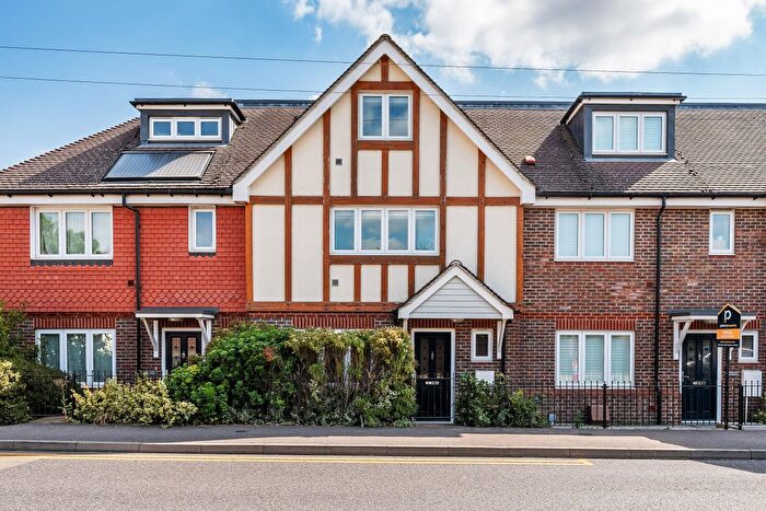 4 Bedroom Terraced House For Sale In Main Road, Edenbridge, Kent, TN8