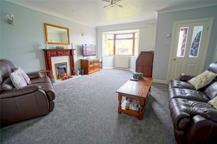 2 Bedroom Bungalow For Sale In Victoria Way, Maltby, Rotherham, South Yorkshire, S66