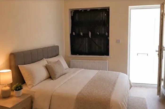 Studio To Rent In Wanstead Park Road, Ilford, IG1