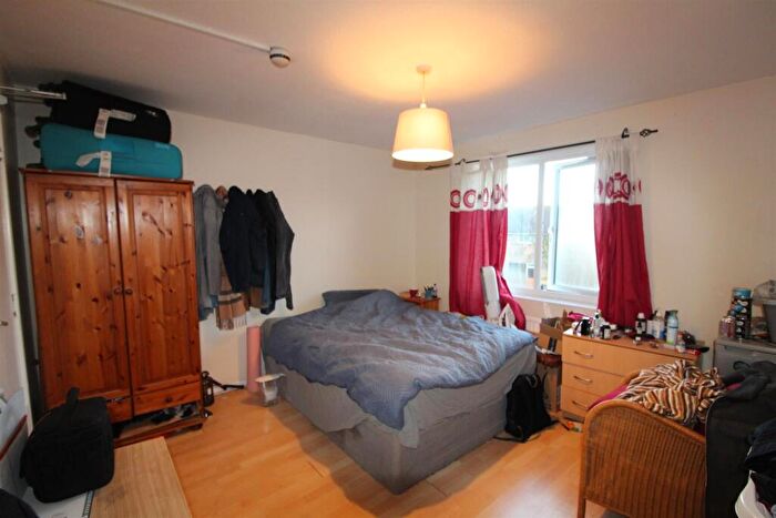 1 Bedroom Terraced House To Rent In A Room In Oldbrook Boulevard, Oldbrook, Milton Keynes, MK6