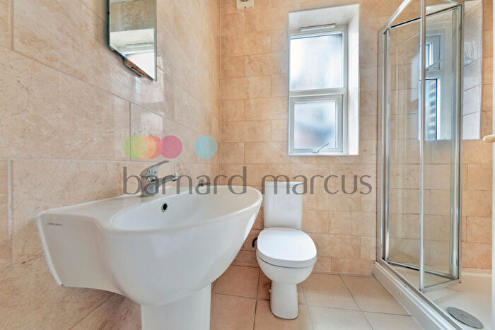 2 Bedroom Flat To Rent In London Road, Thornton Heath, CR7