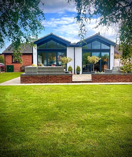 3 Bedroom Detached Bungalow For Sale In Starks Lane, North Willingham, LN8