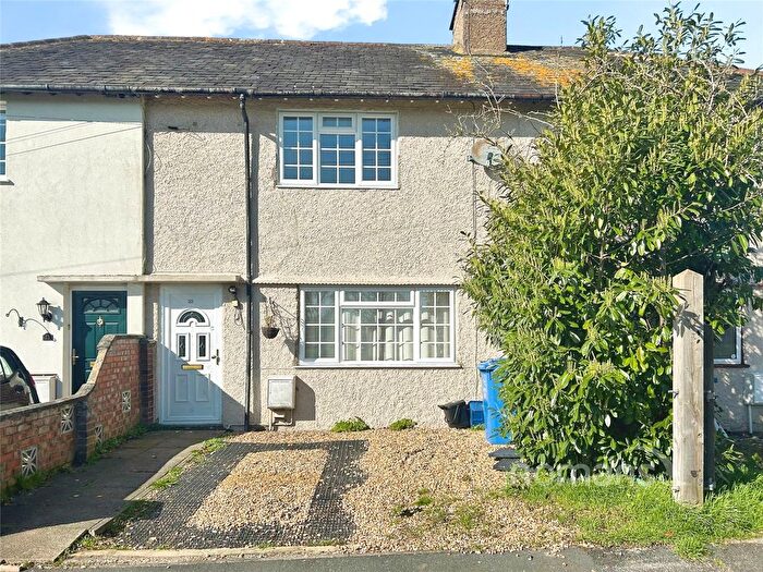 2 Bedroom Terraced House For Sale In Goodden Crescent, Farnborough, Hampshire, GU14