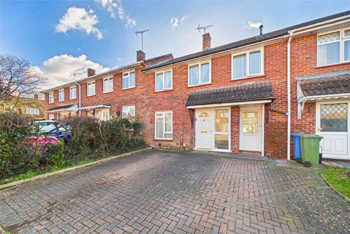 3 Bedroom Terraced House For Sale In Shelley Avenue, Bracknell, Berkshire, RG12