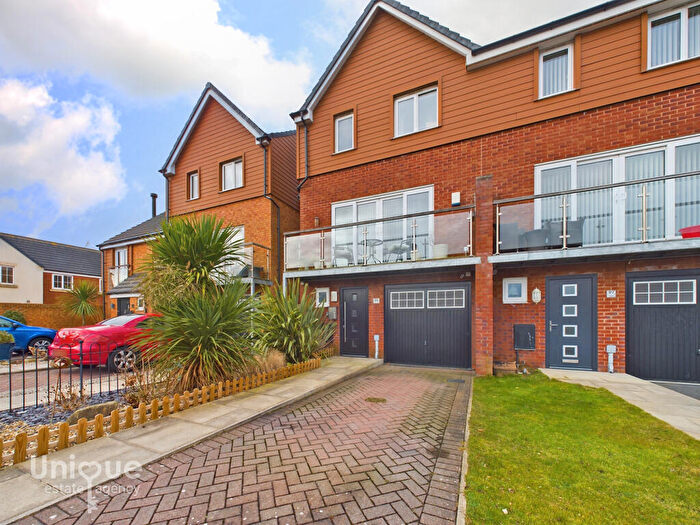 5 Bedroom Semi-Detached House For Sale In Windward Avenue, Fleetwood, FY7