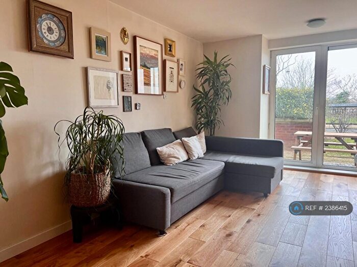 1 Bedroom Flat To Rent In Erebus Drive, London, SE28