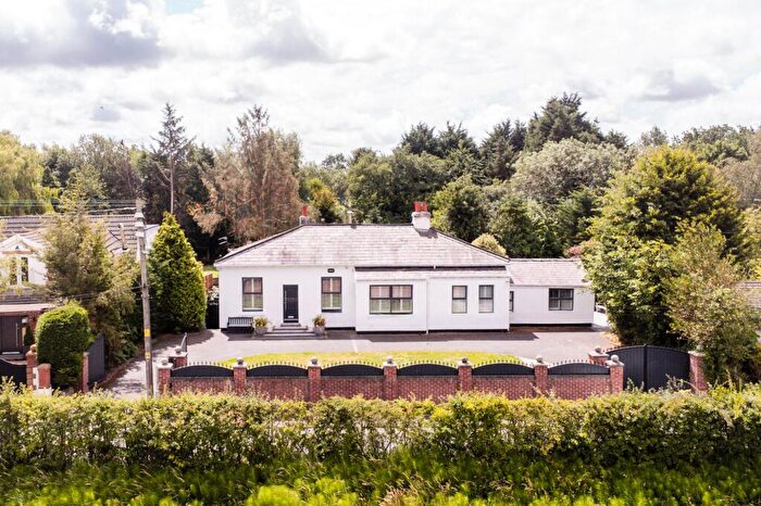 4 Bedroom Detached Bungalow For Sale In Butchers Lane, Aughton, L39
