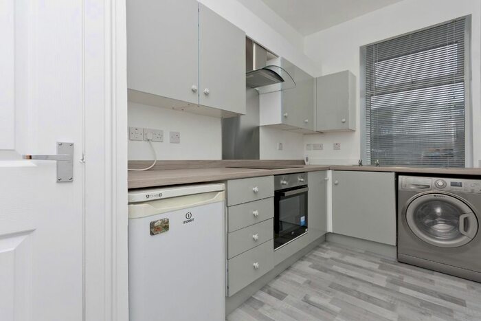 1 Bedroom Flat To Rent In Summerfield Terrace, City Centre, Aberdeen, AB24