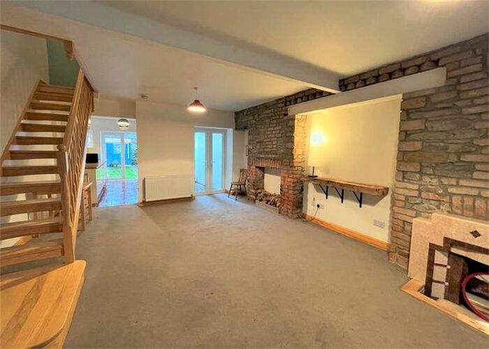 2 Bedroom Terraced House To Rent In Western Street, Swansea, SA1