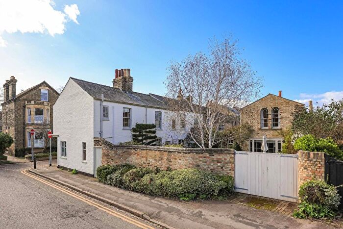 5 Bedroom Semi Detached House For Sale In John Street, Cambridge, CB1