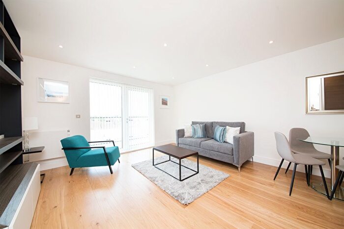 1 Bedroom Flat To Rent In Silverworks Close, London, NW9