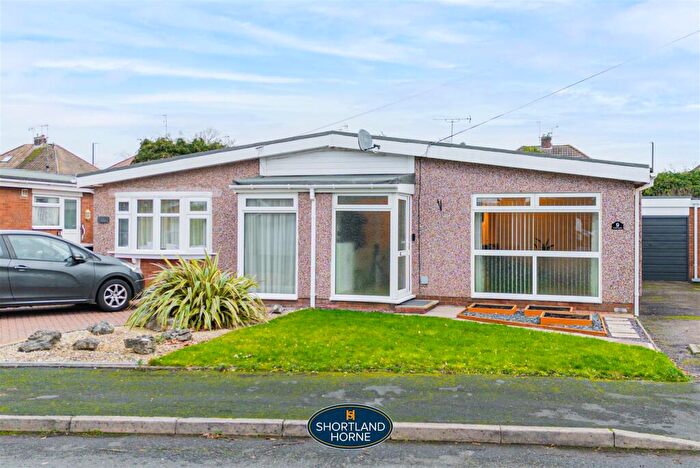 2 Bedroom Semi-Detached Bungalow For Sale In Poolside Gardens, Finham, Coventry, CV3