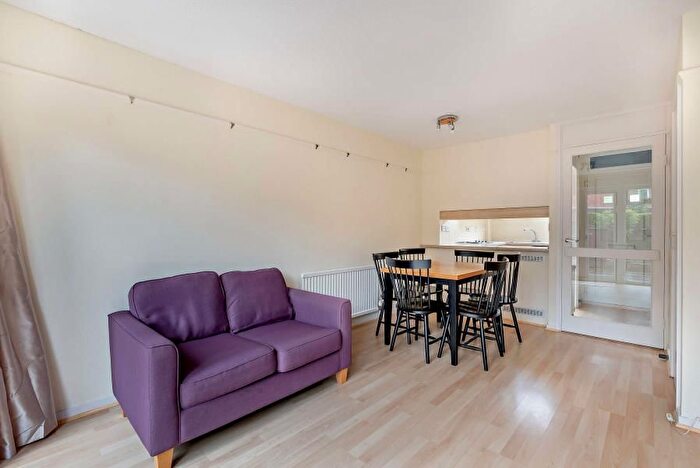 1 Bedroom End Of Terrace House To Rent In Maycock Grove, Northwood, HA6