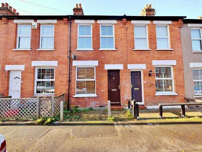 2 Bedroom Terraced House To Rent In North Road Avenue, Brentwood CM14