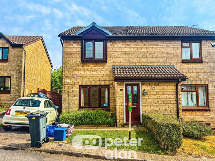 3 Bedroom House To Rent In De Braose Close, Danescourt, Cardiff, CF5