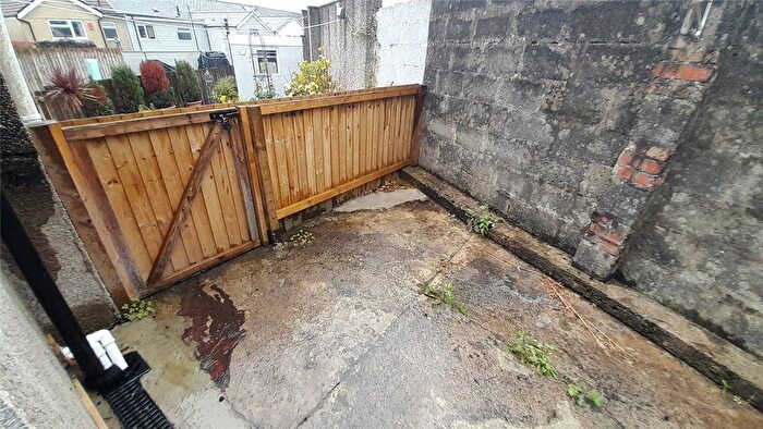 2 Bedroom End Of Terrace House To Rent In Windsor Street, Pentre, Rhondda Cynon Taff, CF41