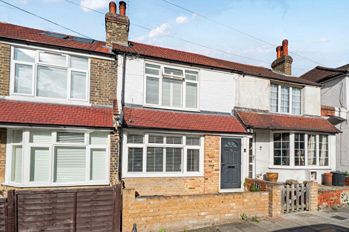 3 Bedroom Terraced House For Sale In White Horse Hill, Chislehurst, BR7