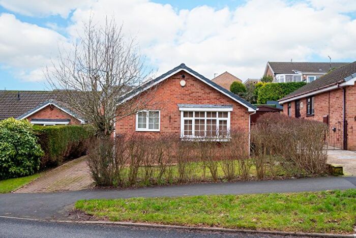 3 Bedroom Semi Detached House For Sale In Blackburn Drive, Chapeltown, Sheffield, S35