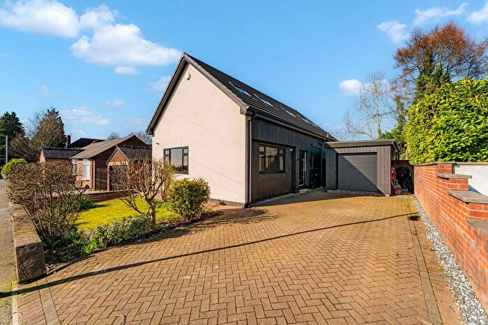 3 Bedroom Bungalow For Sale In Rutland Ave, Over Hulton, M46
