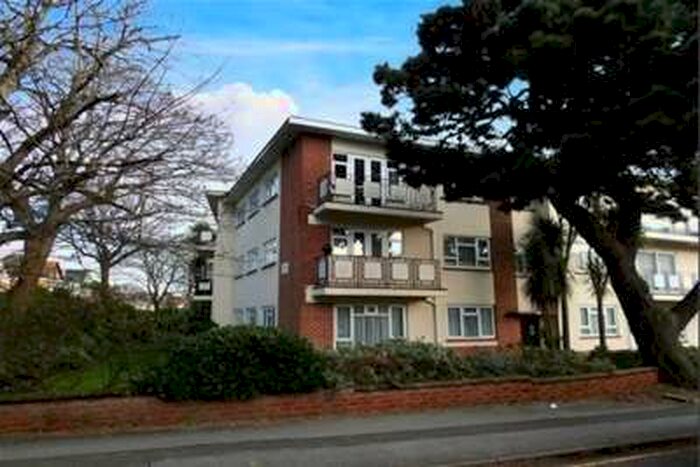 2 Bedroom Flat To Rent In Belle Vue Mansions, Southbourne, BH6